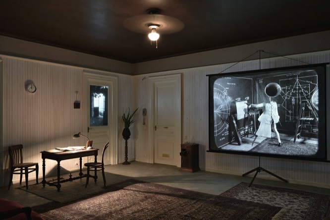 William Kentridge, O Sentimental Machine, 2015, installation